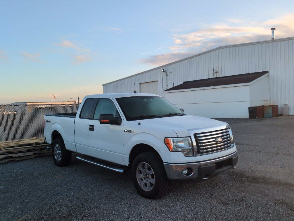 2012 Ford F-150 XLT photo 3