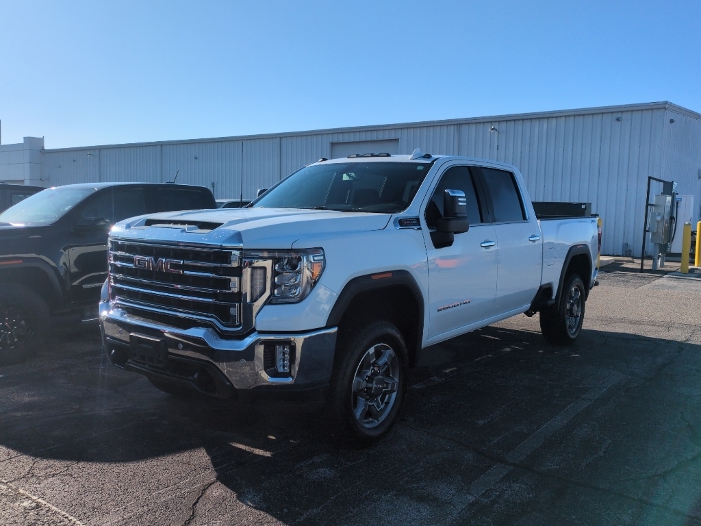 2021 GMC Sierra 4WD Crew Cab Standard Box SLT's photo
