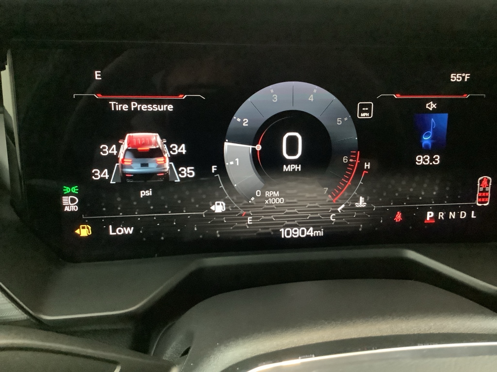 2025 GMC Acadia Elevation - Photo 17