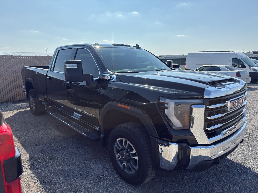 2024 Gmc Sierra 2500 HD SLE photo 3