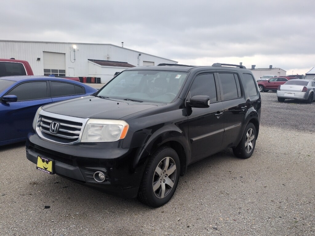 2012 Honda Pilot Touring 4WD w/ NAVI and RES's photo