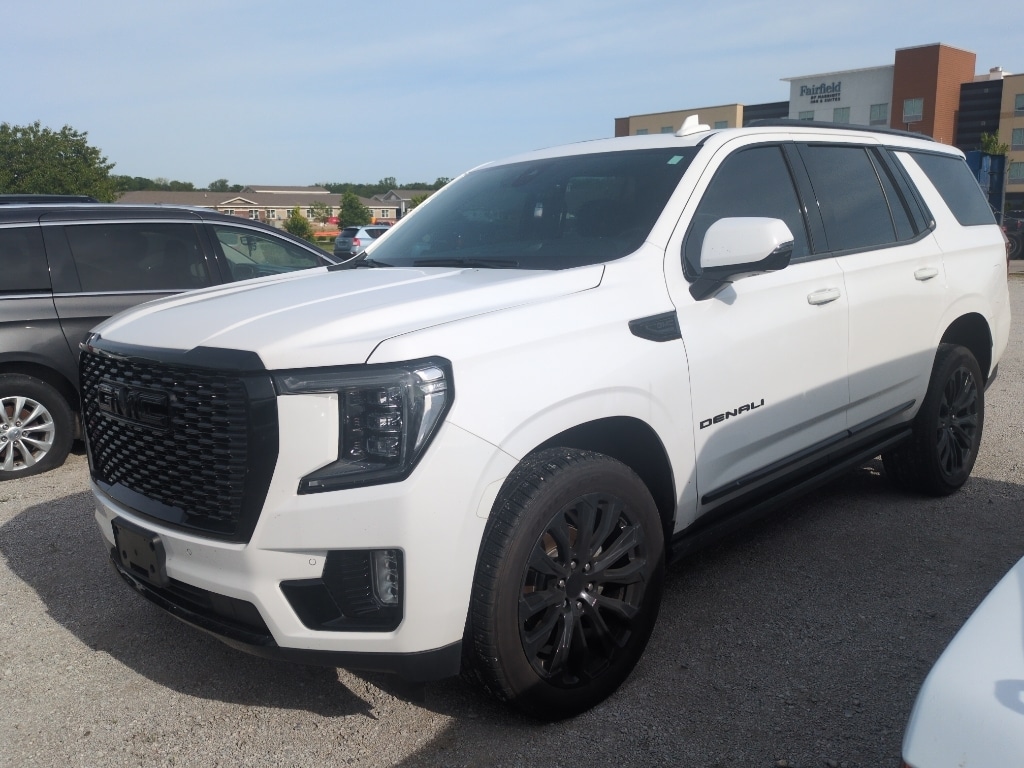 2021 GMC Yukon 4WD Denali's photo