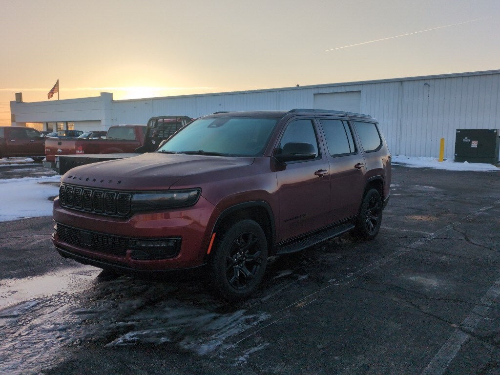 Used 2023 Jeep Wagoneer Series II Carbide