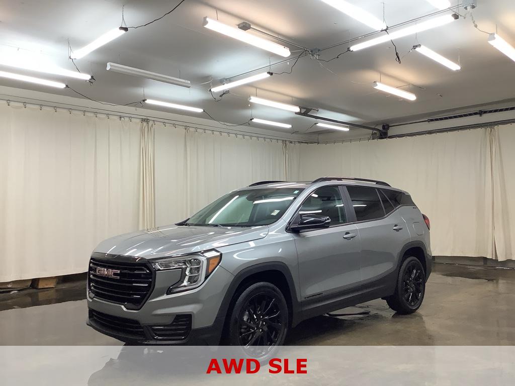 2024 GMC Terrain SLE's photo