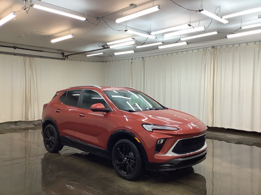 Used 2024 Buick Encore GX Sport Touring SUV