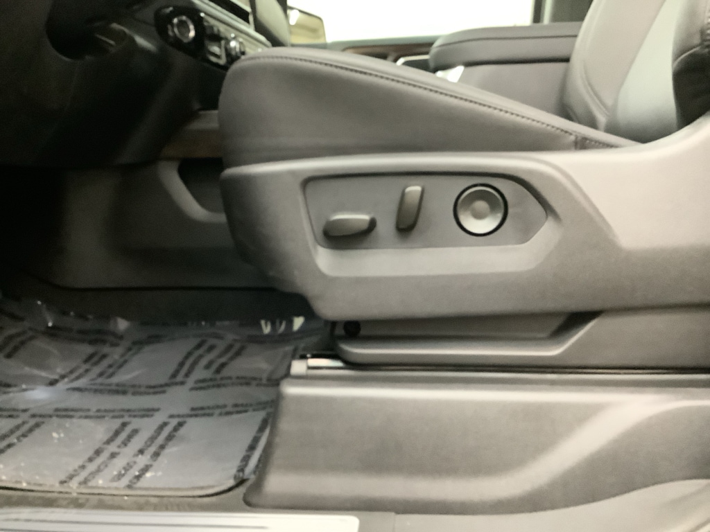 2026 GMC Sierra 1500 SLT - Photo 15