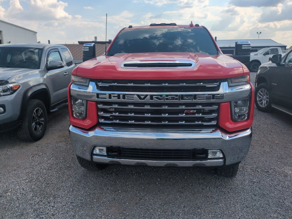 2022 Chevrolet Silverado 2500HD LTZ photo 2