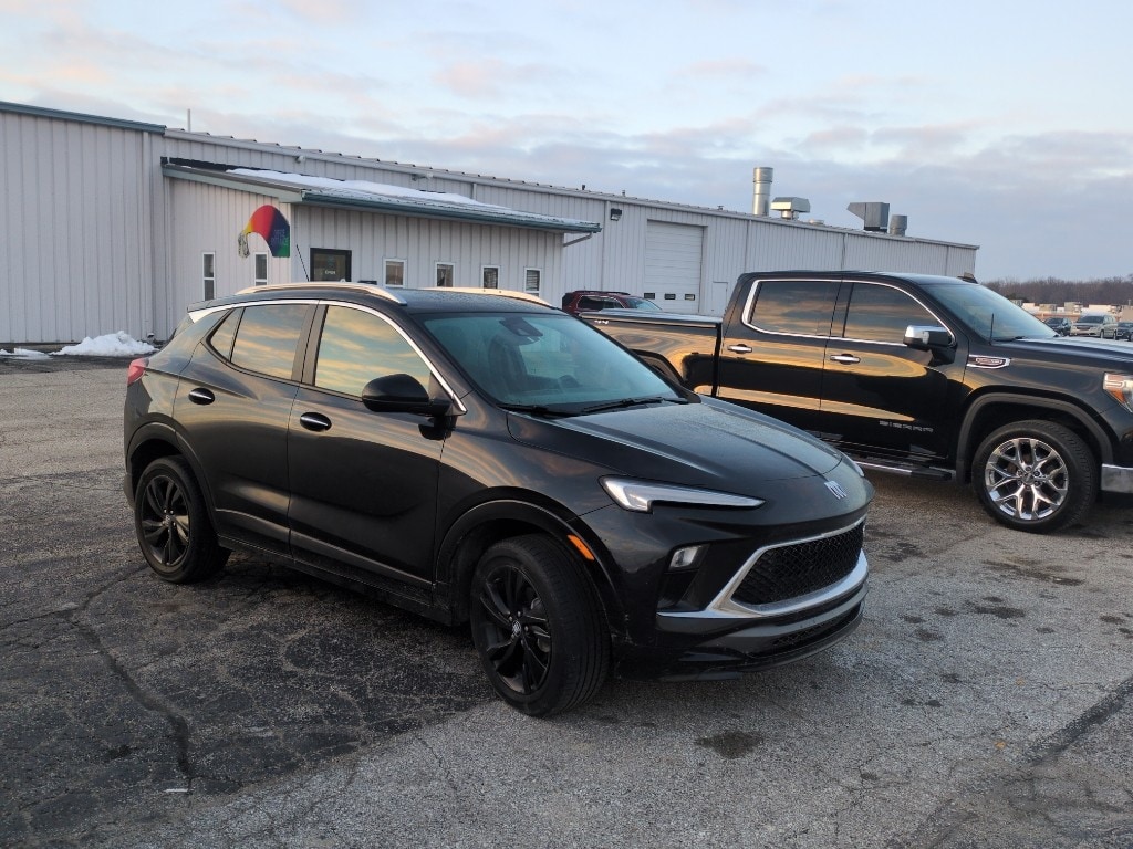 Used 2024 Buick Encore GX Sport Touring SUV