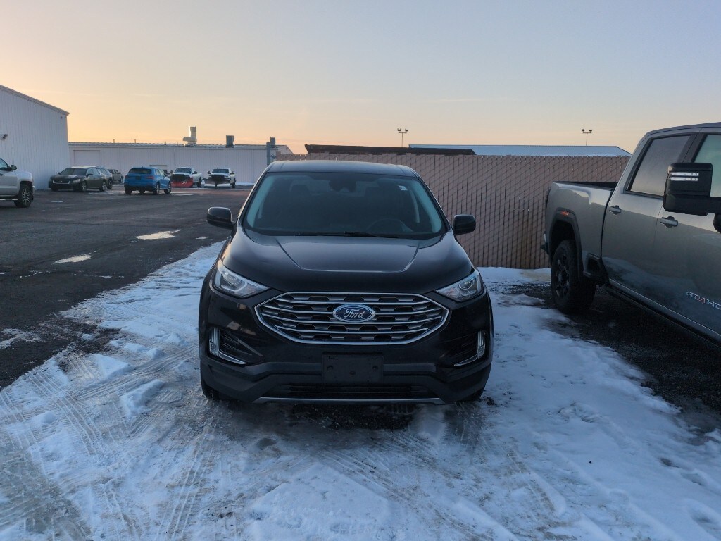 Used 2021 Ford Edge SEL