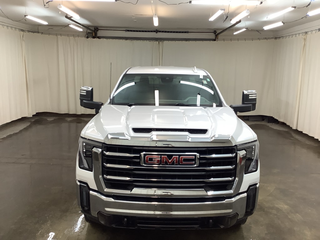 Used 2024 GMC Sierra 2500 HD SLT Truck
