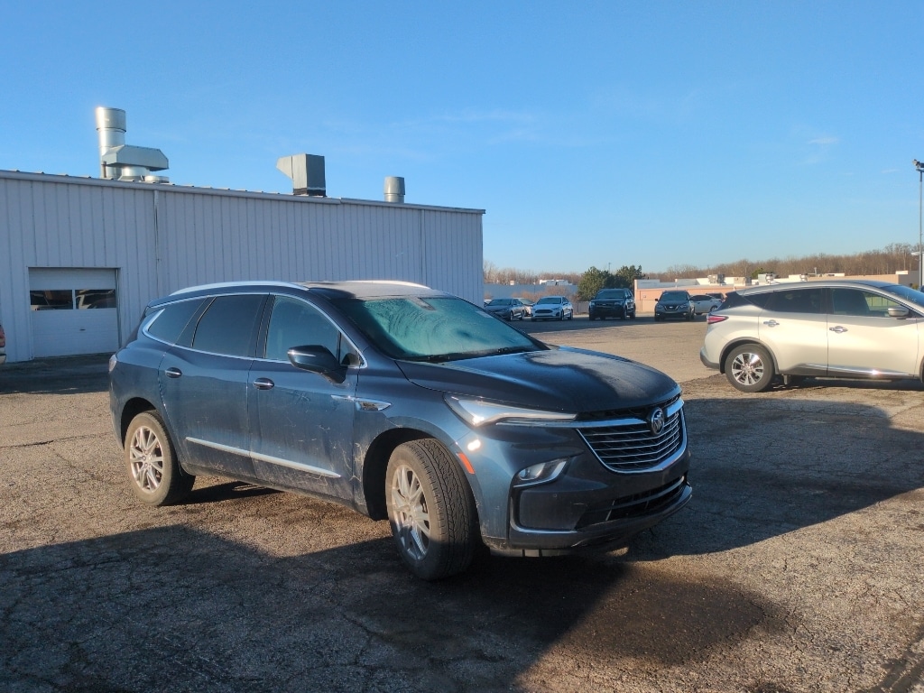 Used 2022 Buick Enclave Essence SUV
