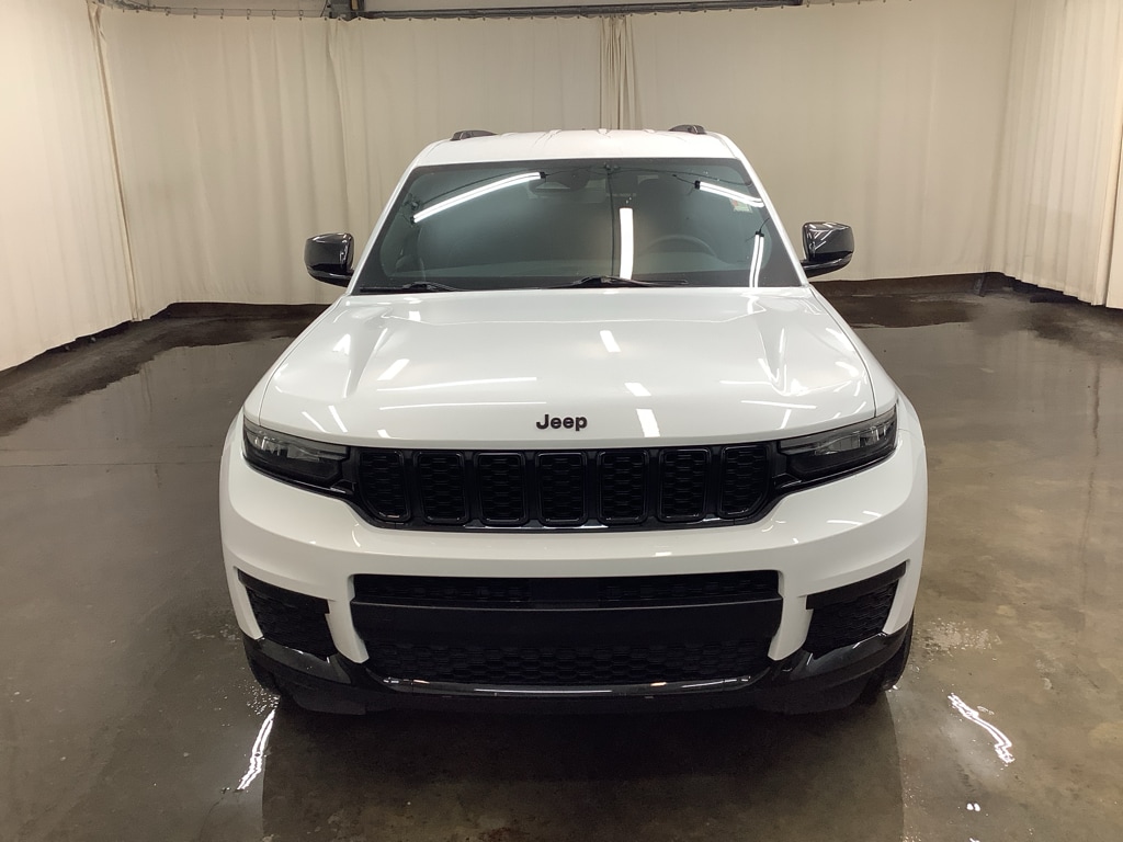 Used 2024 Jeep Grand Cherokee L Altitude