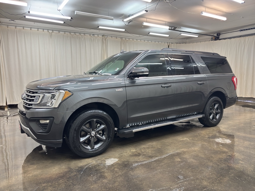 2021 Ford Expedition XLT's photo