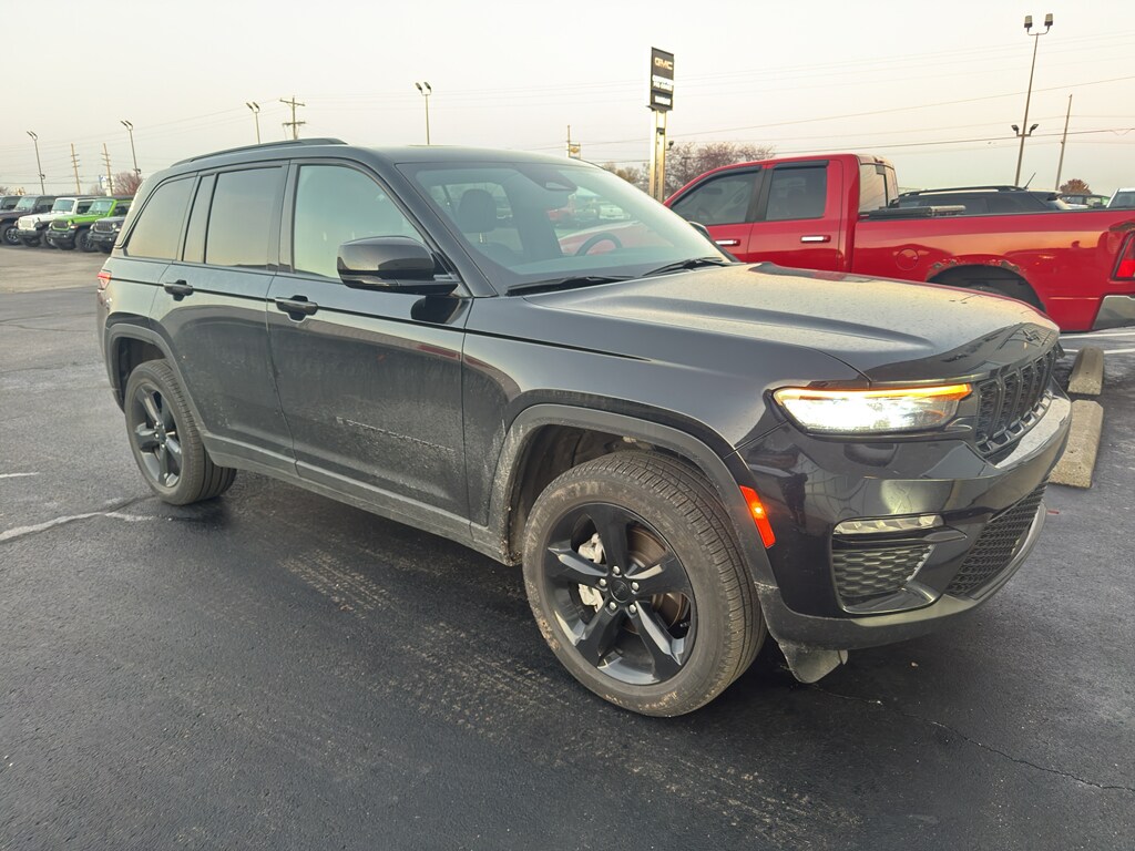 Used 2024 Jeep Grand Cherokee Limited