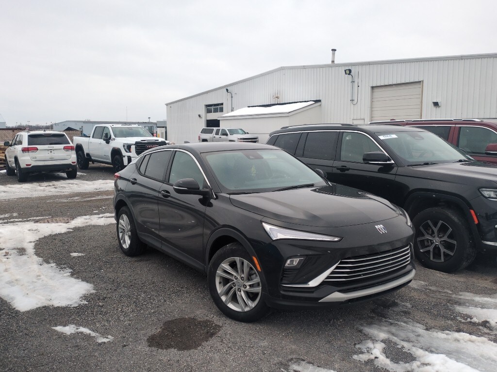 Used 2024 Buick Envista Preferred SUV