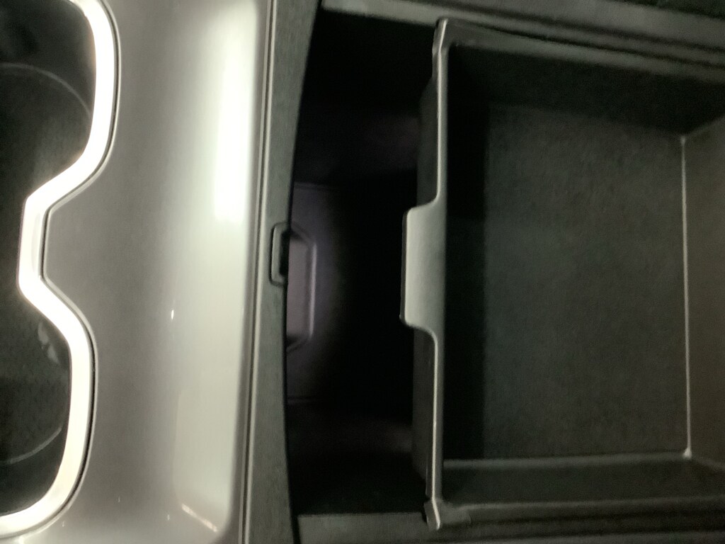 2025 GMC Acadia Elevation - Photo 21