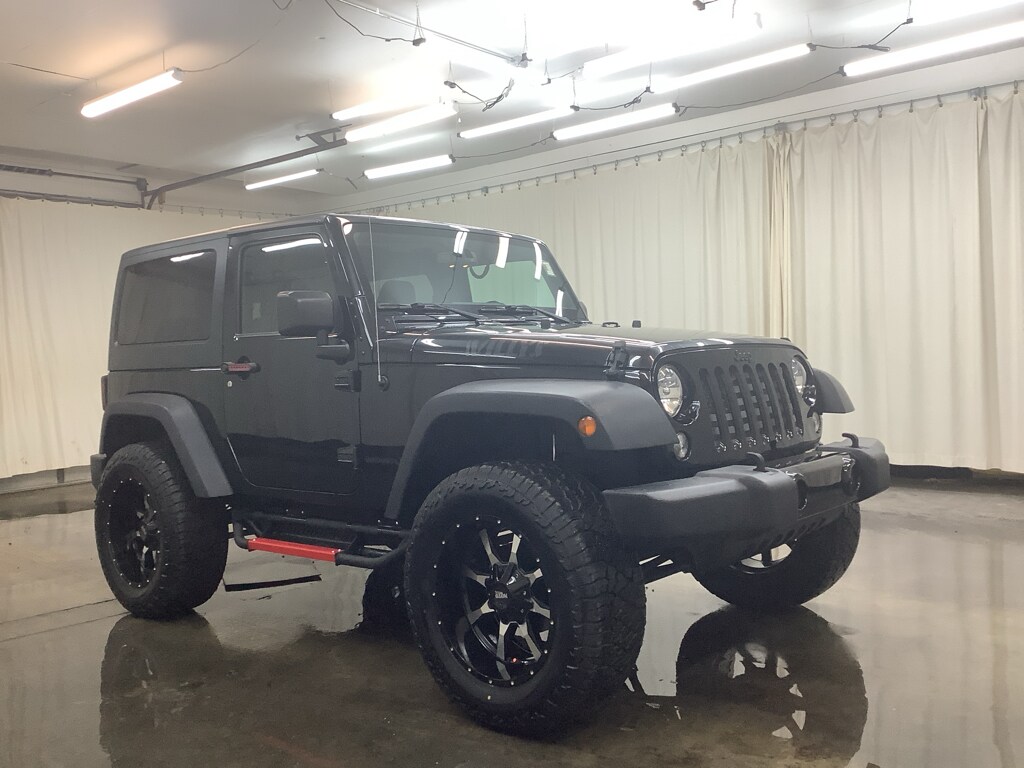 2017 Jeep Wrangler Willys Wheeler photo 3