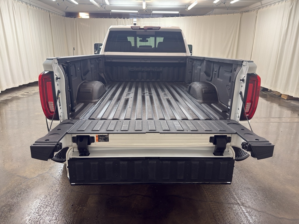2022 GMC Sierra 3500HD Denali - Photo 10