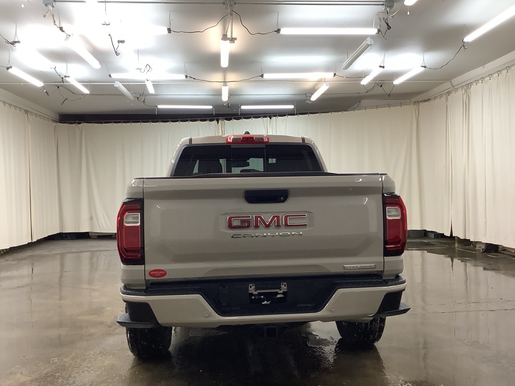 2026 GMC Canyon Elevation - Photo 7