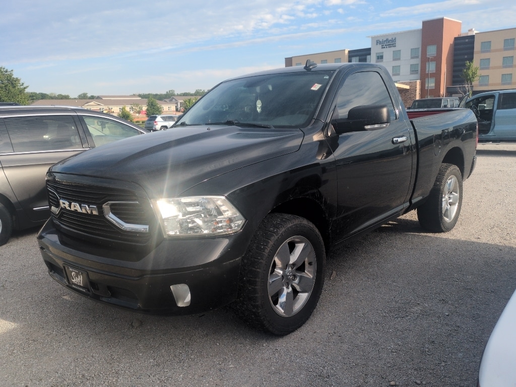 2017 RAM 1500 Big Horn 4x4 Regular Cab 6'4's photo