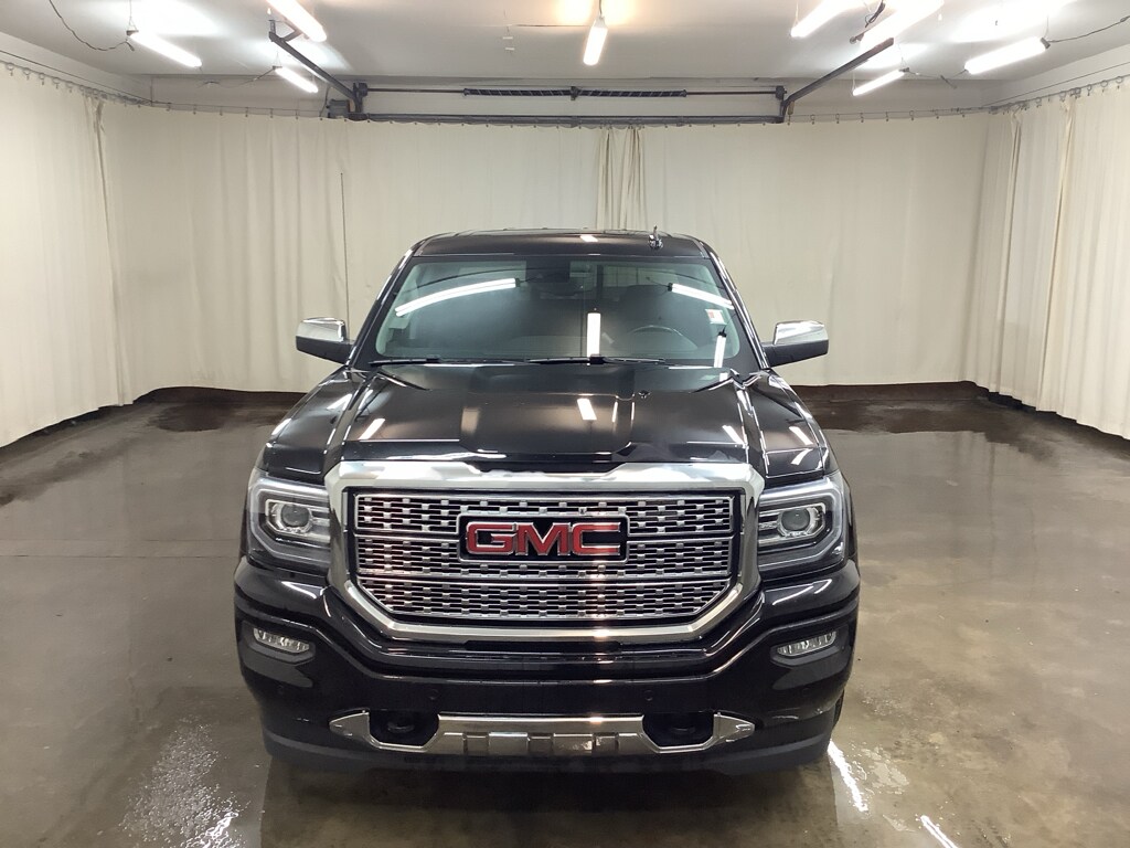 2018 Gmc Sierra 1500 Denali photo 2