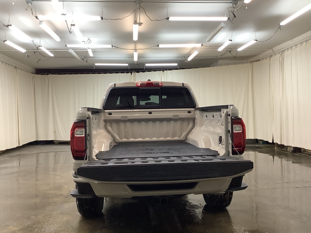 2026 GMC Canyon Elevation - Photo 8