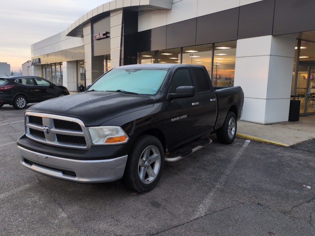 2011 RAM Ram 1500 Pickup SLT's photo