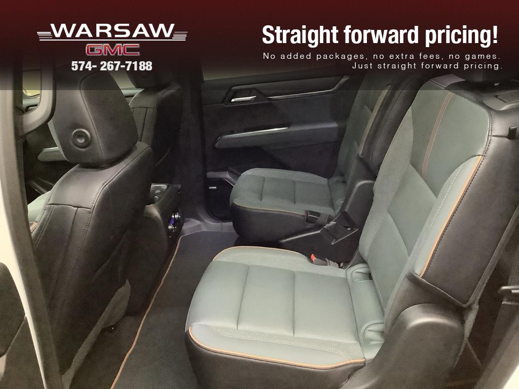 2026 GMC Acadia AT4 - Photo 28