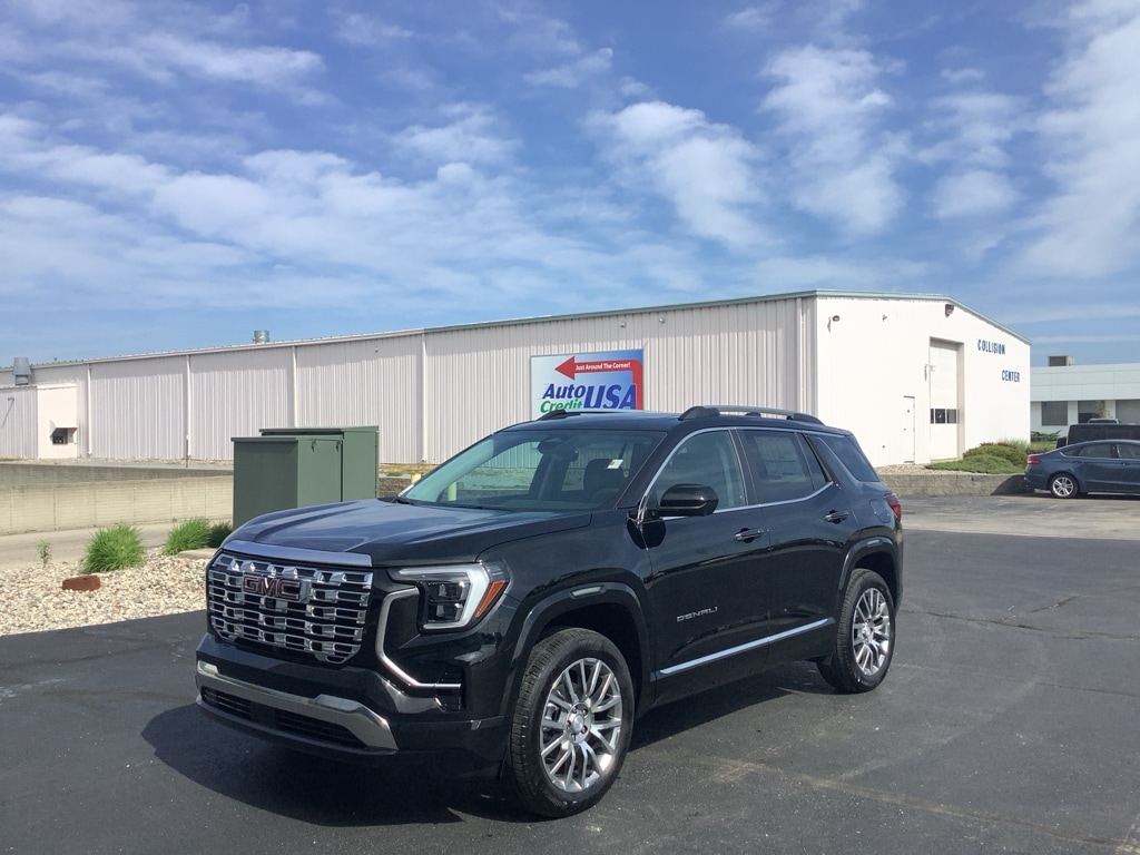2026 GMC Terrain Denali AWD's photo