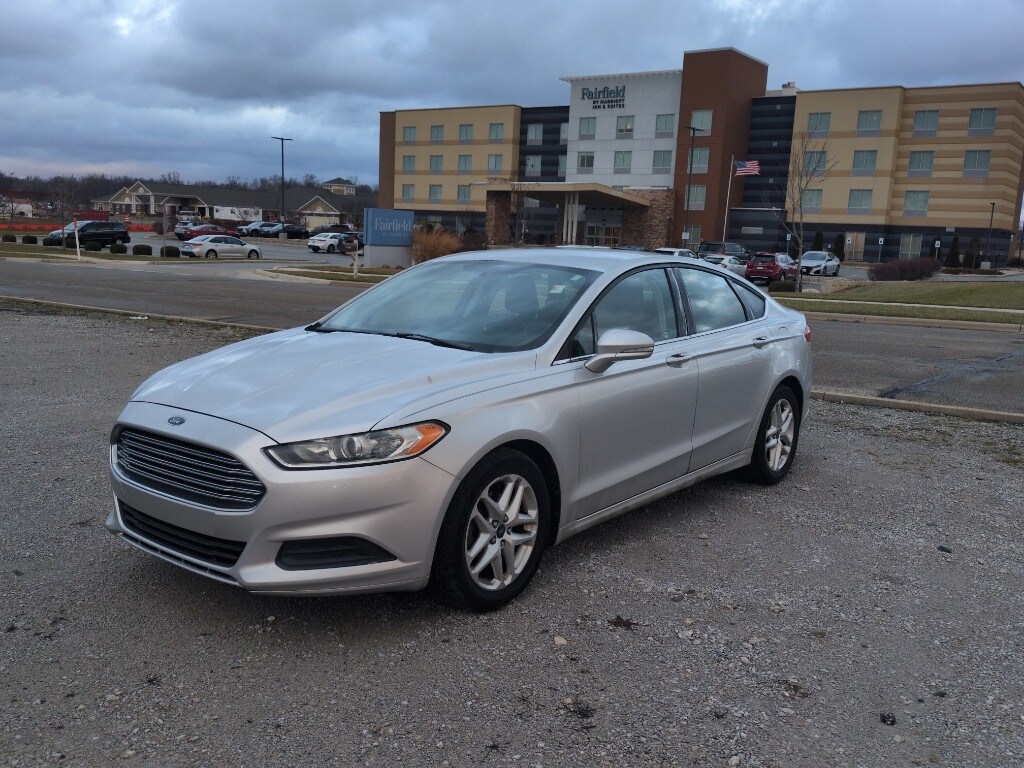Used 2013 Ford Fusion SE