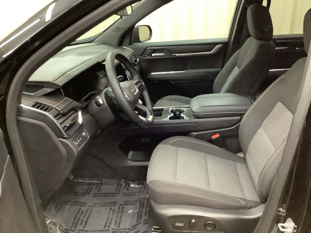 2025 GMC Acadia Elevation - Photo 14