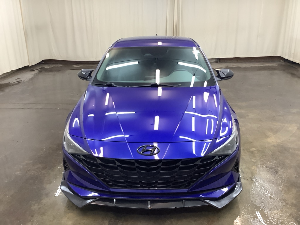 Used 2022 Hyundai Elantra SE
