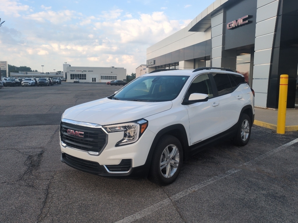 2024 GMC Terrain SLE AWD's photo