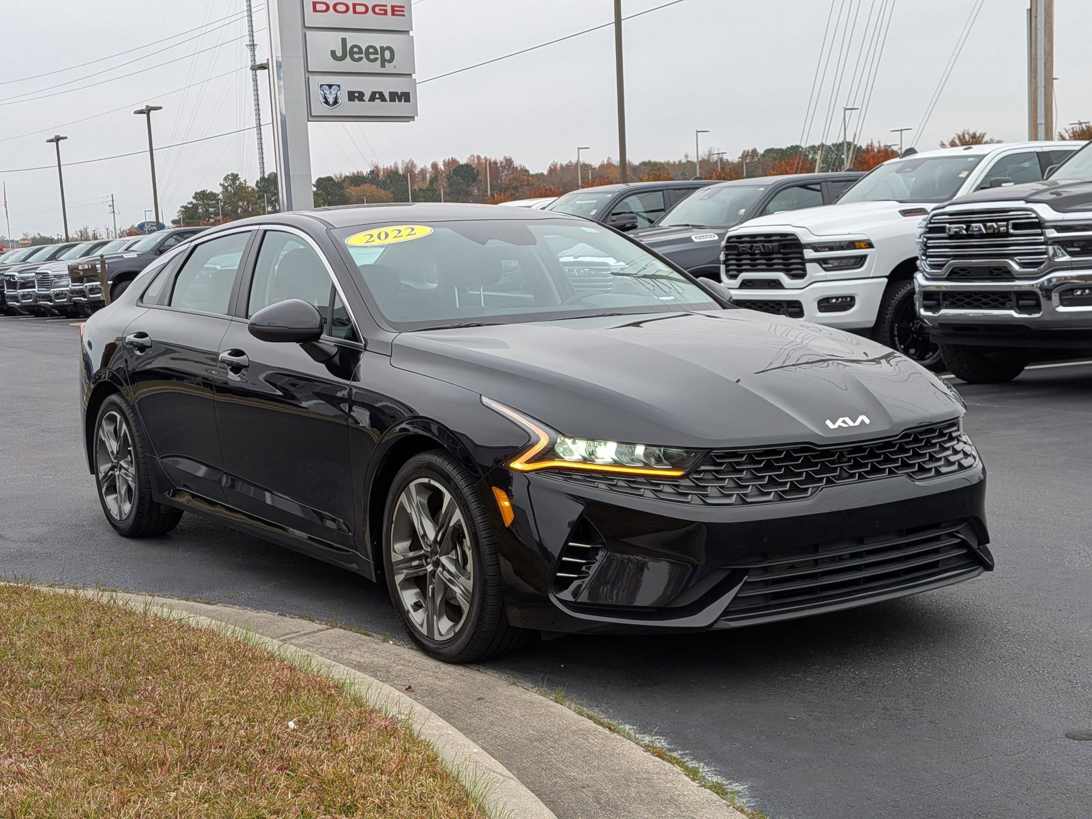 2022 Kia K5 LXS photo 3