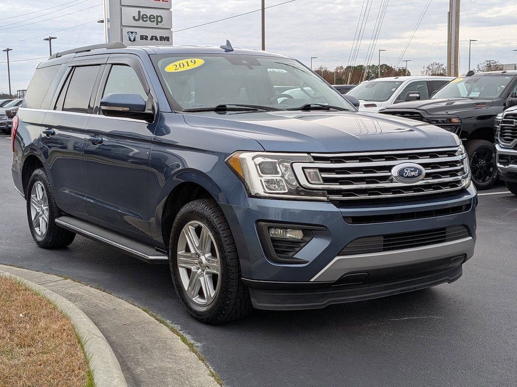 Used 2019 Ford Expedition XLT SUV