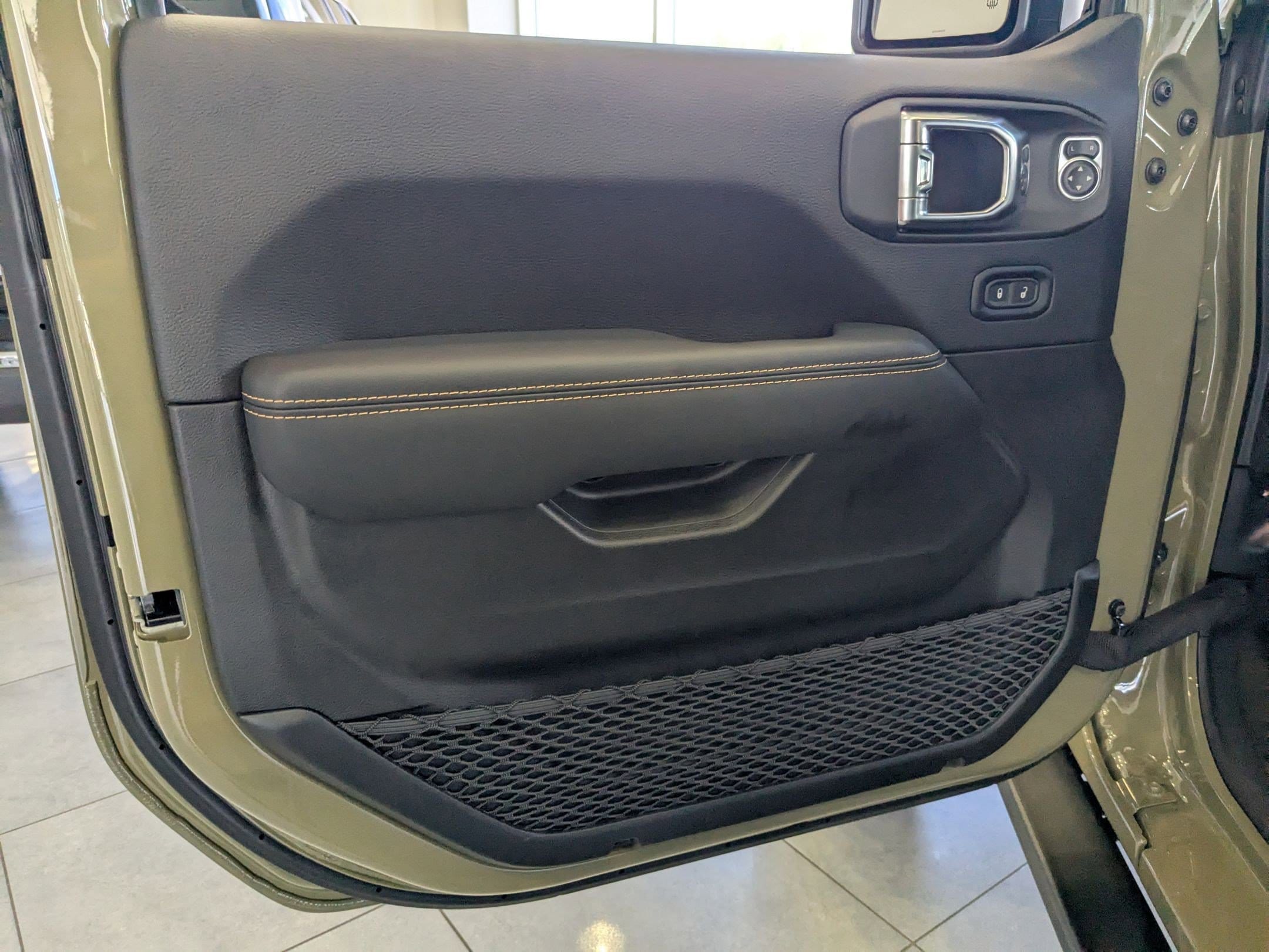 2025 Jeep Wrangler 4-Door Rubicon 392 Final Edition - Photo 9