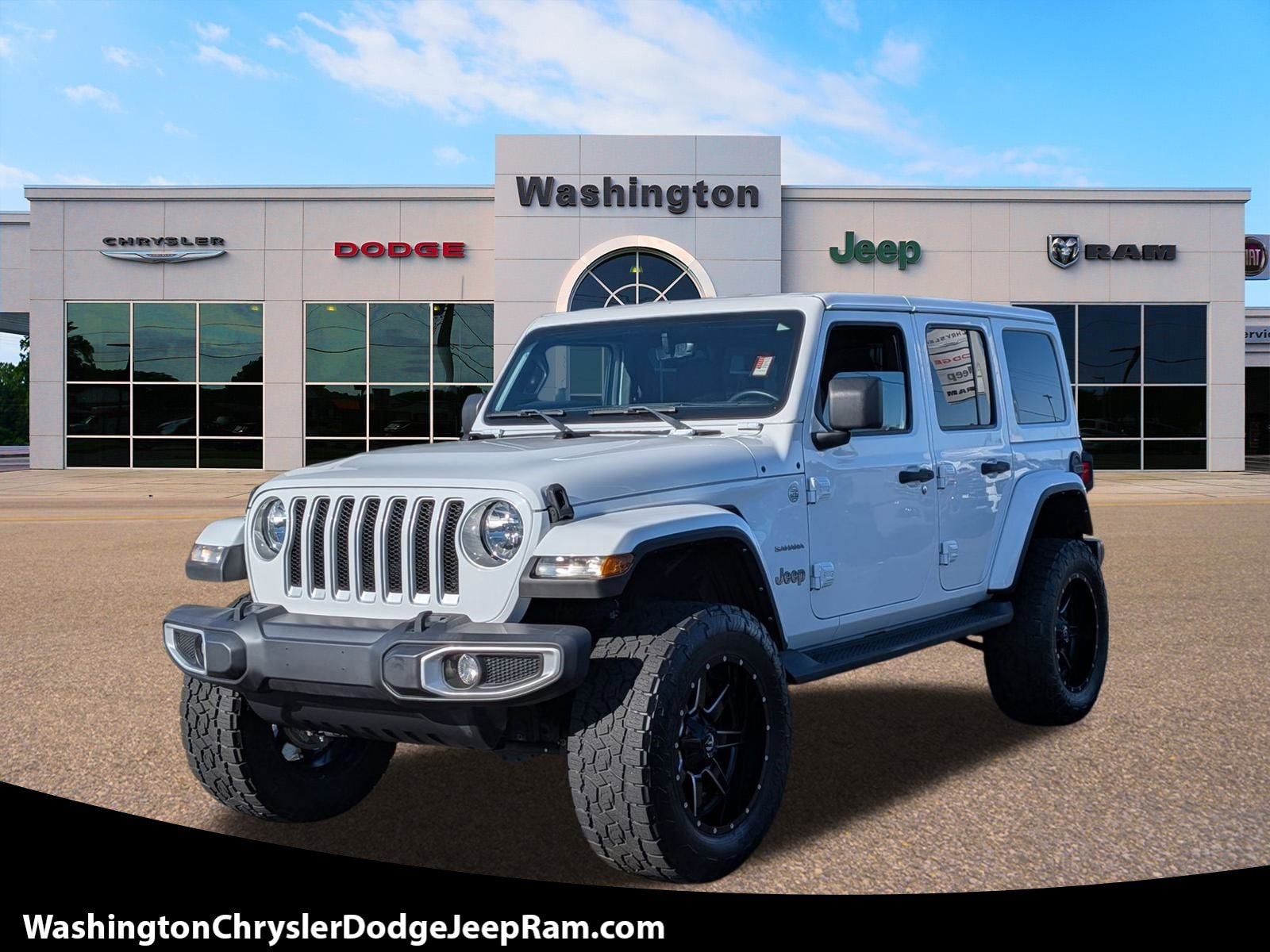 2022 Jeep Wrangler Unlimited Sahara's photo