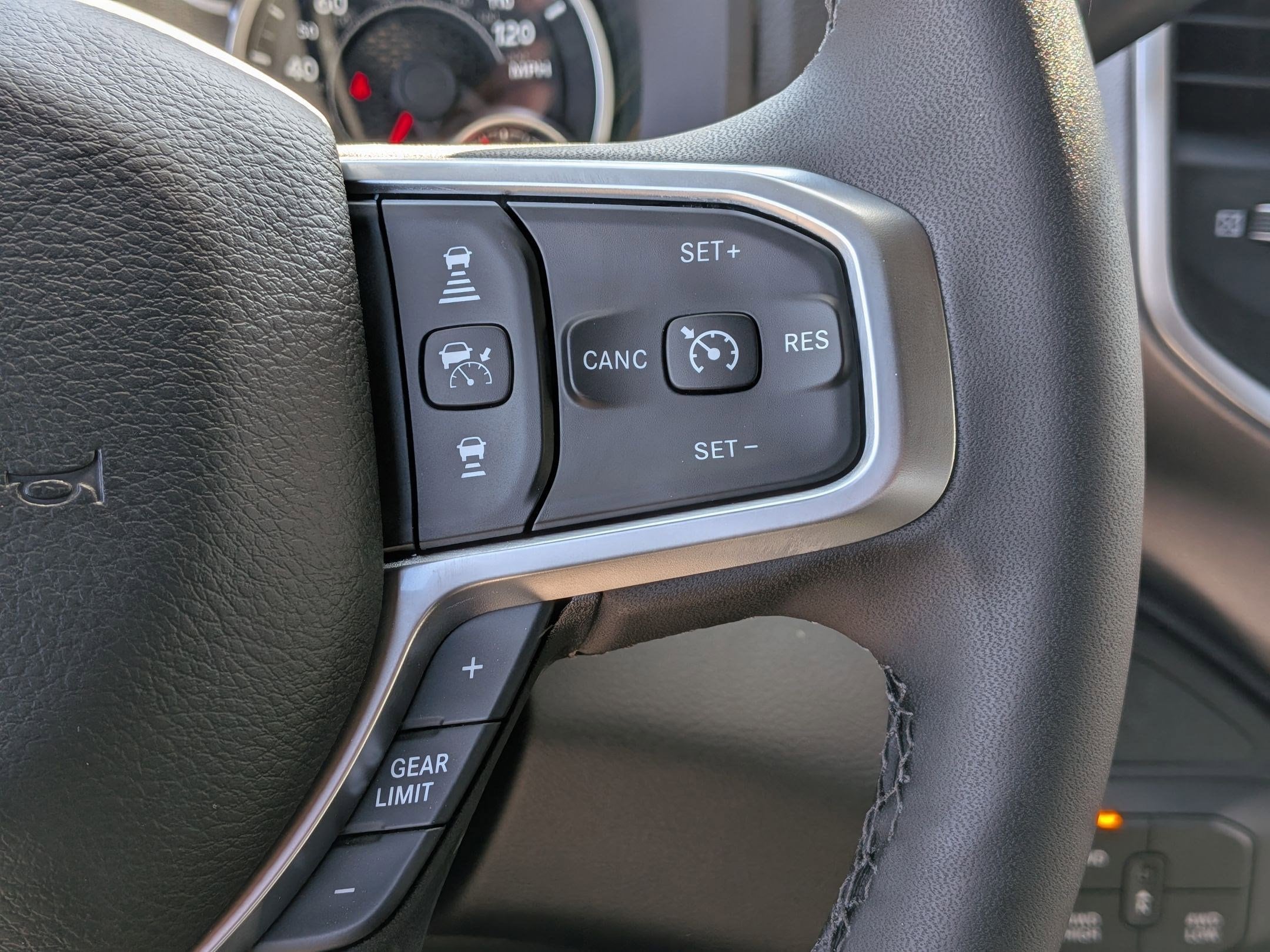 2026 RAM 2500 Big Horn - Photo 16