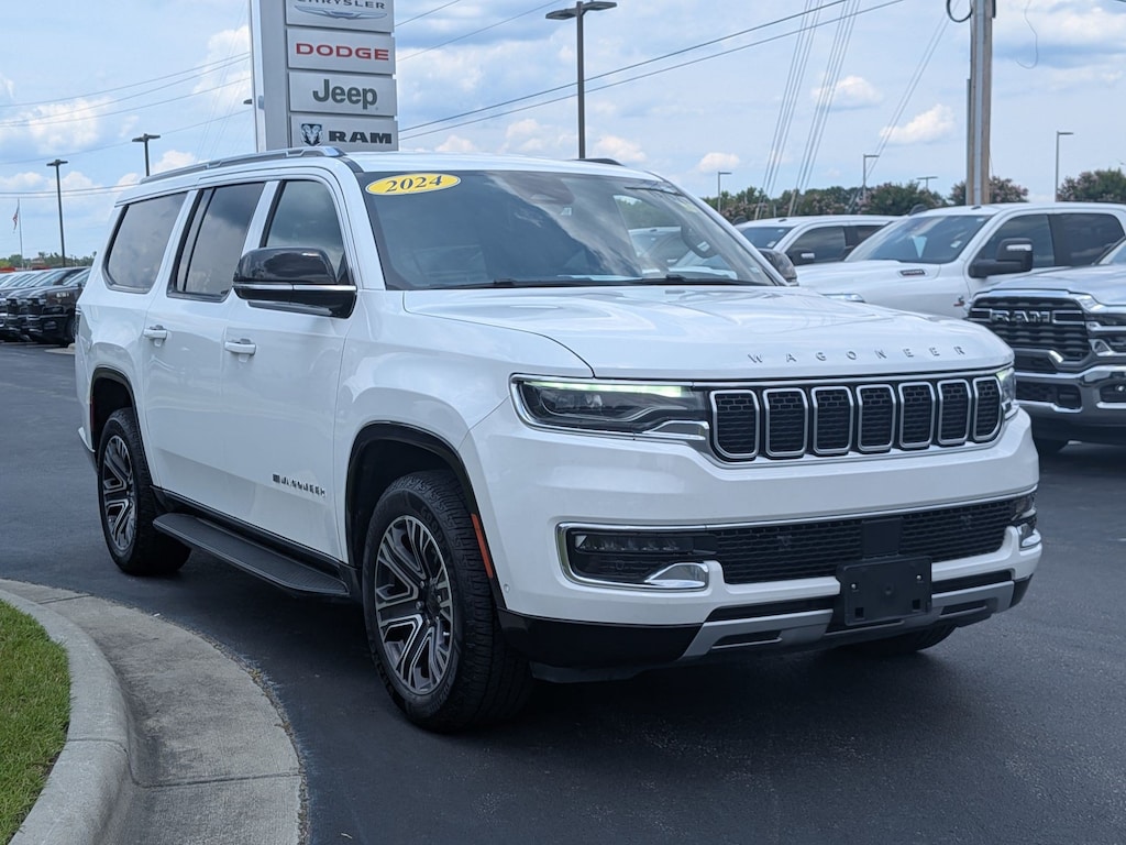 Used 2024 Jeep Wagoneer L Series II SUV