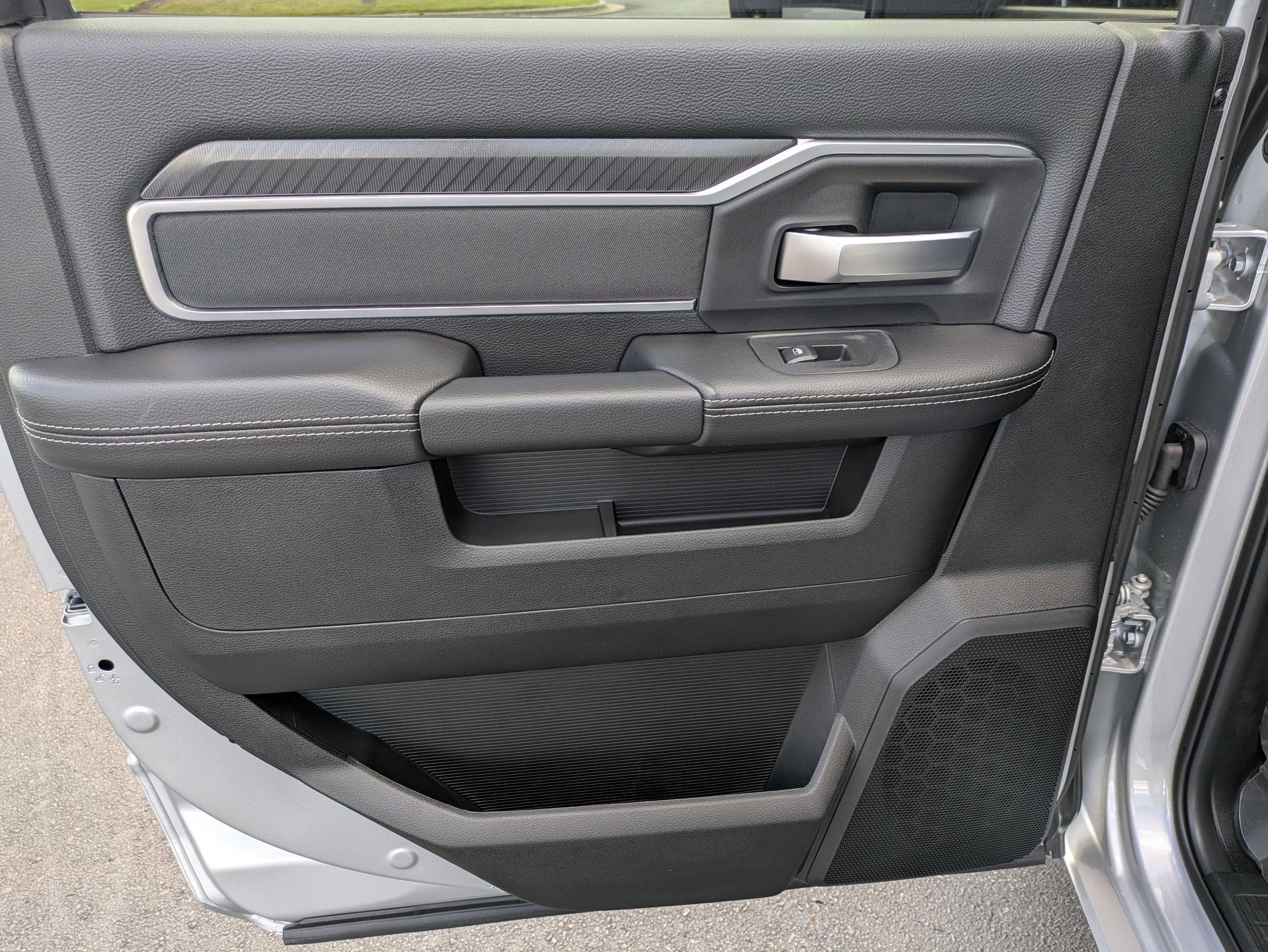 2026 RAM 2500 Big Horn - Photo 28