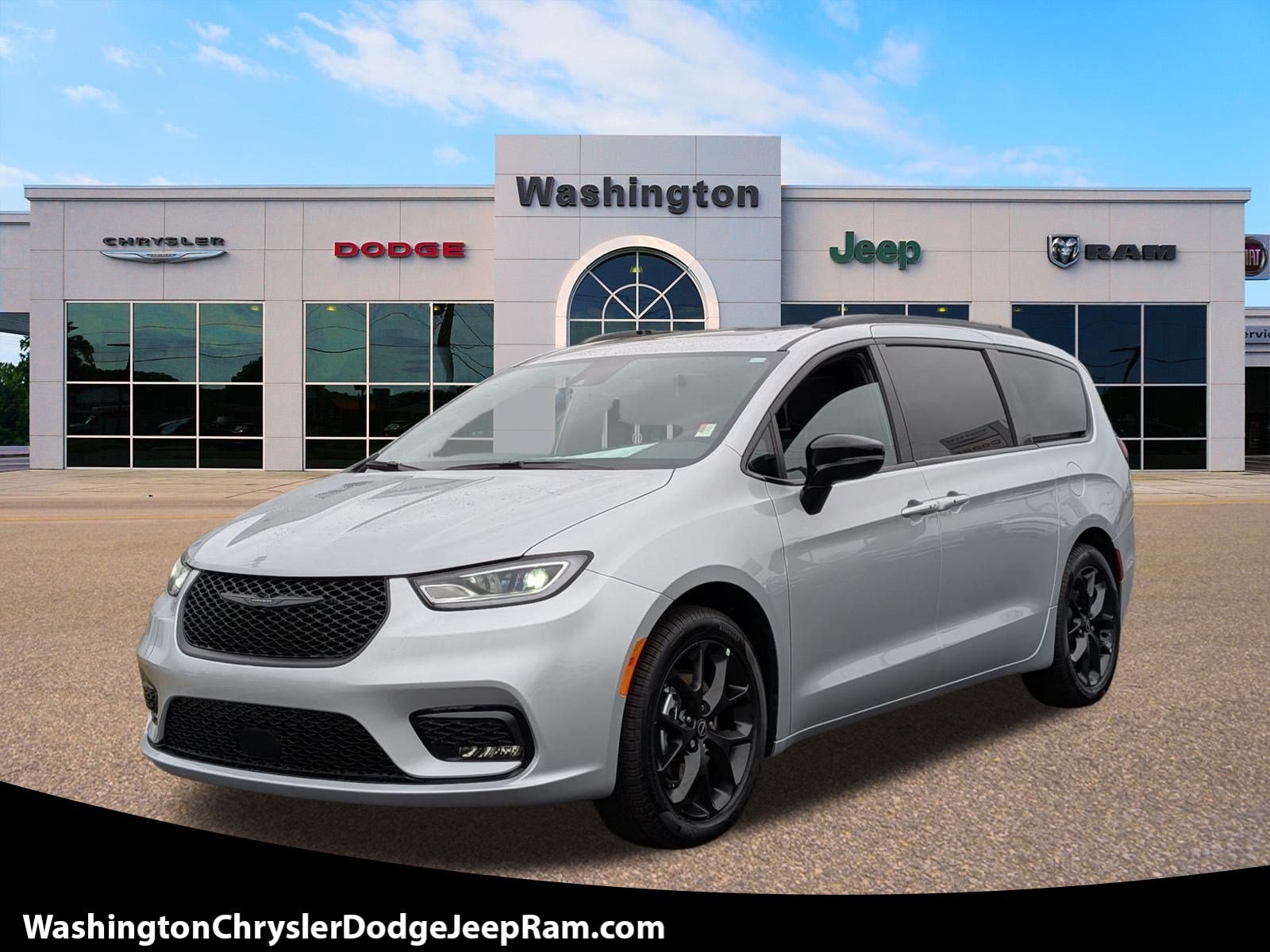 2026 Chrysler Pacifica Select