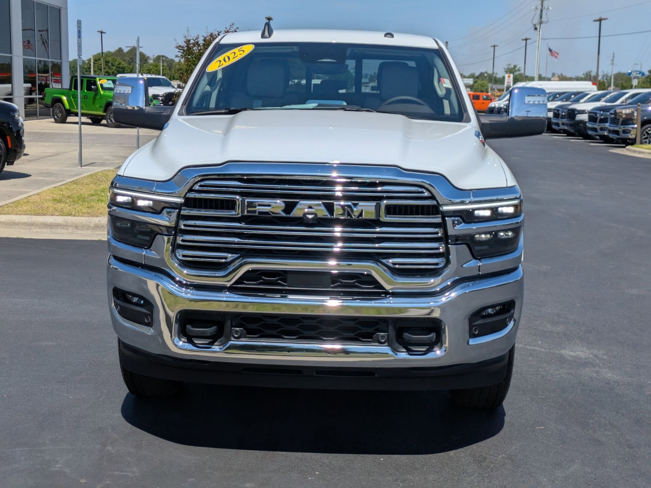 2025 Ram 2500 Laramie photo 2