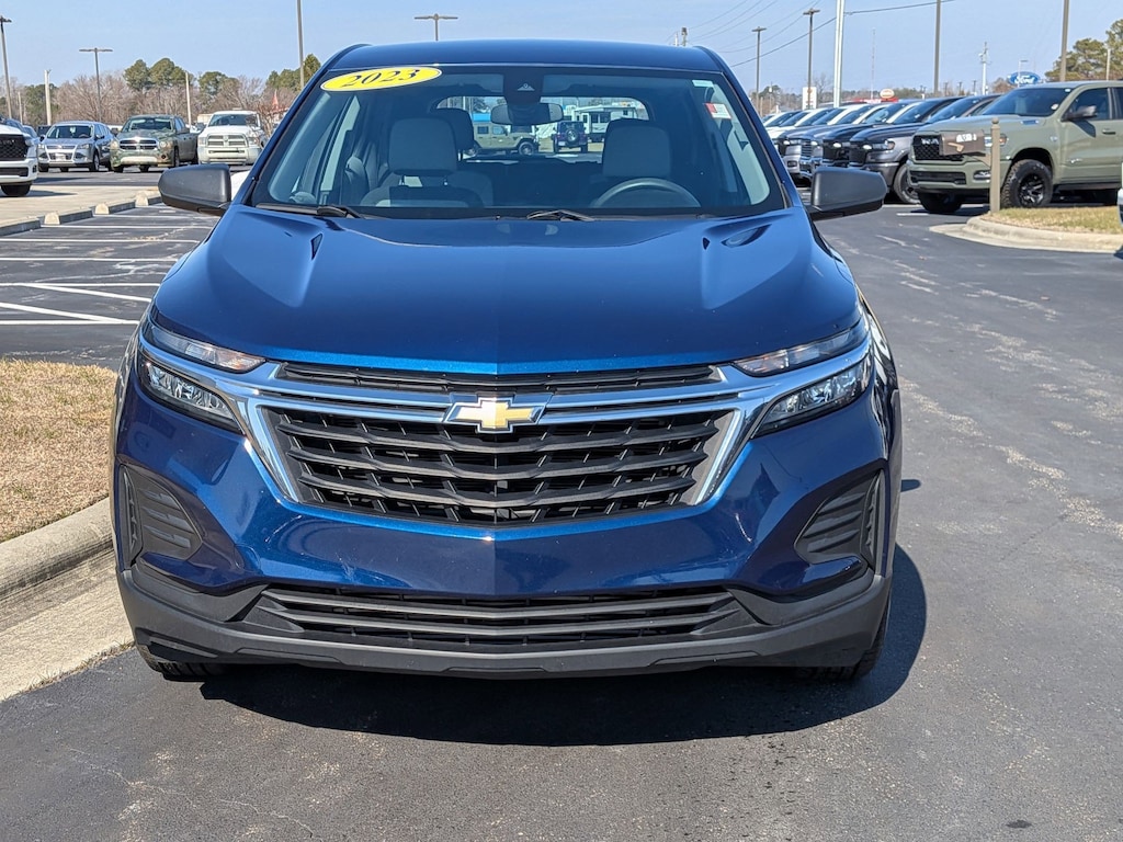 Used 2023 Chevrolet Equinox LS w/1LS SUV