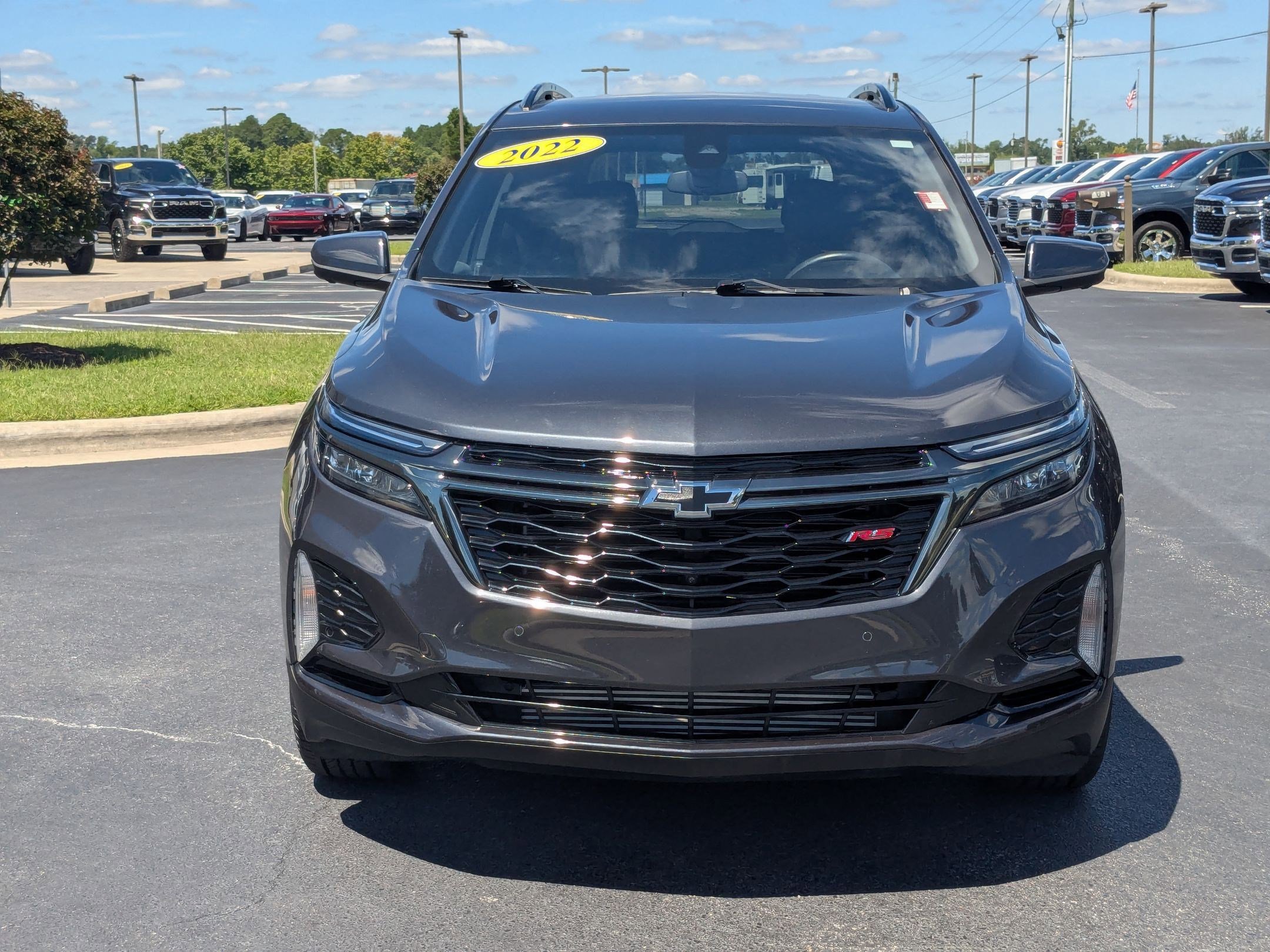 2022 Chevrolet Equinox RS photo 2