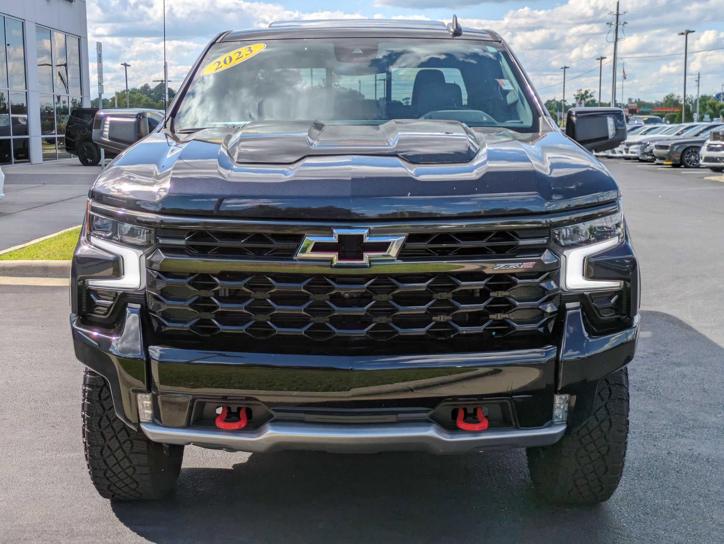 Used 2023 Chevrolet Silverado 1500 ZR2 with VIN 3GCUDHEL2PG142265 for sale in Washington, NC