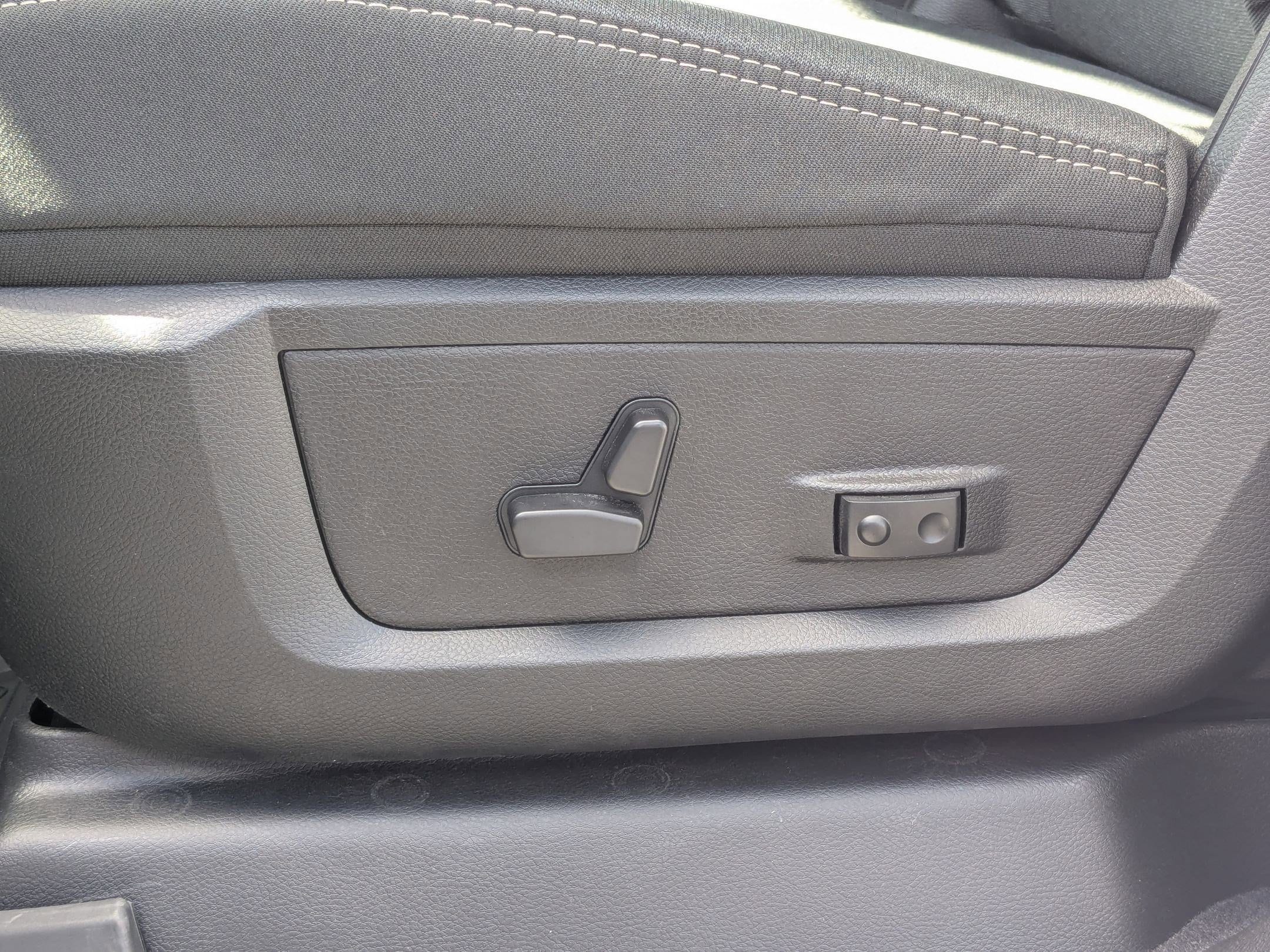 2026 RAM 2500 Big Horn - Photo 13
