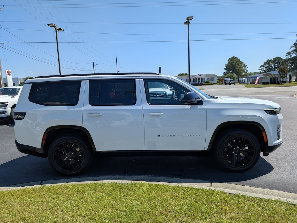 New 2026 Jeep Grand Wagoneer Limited Sport Utility