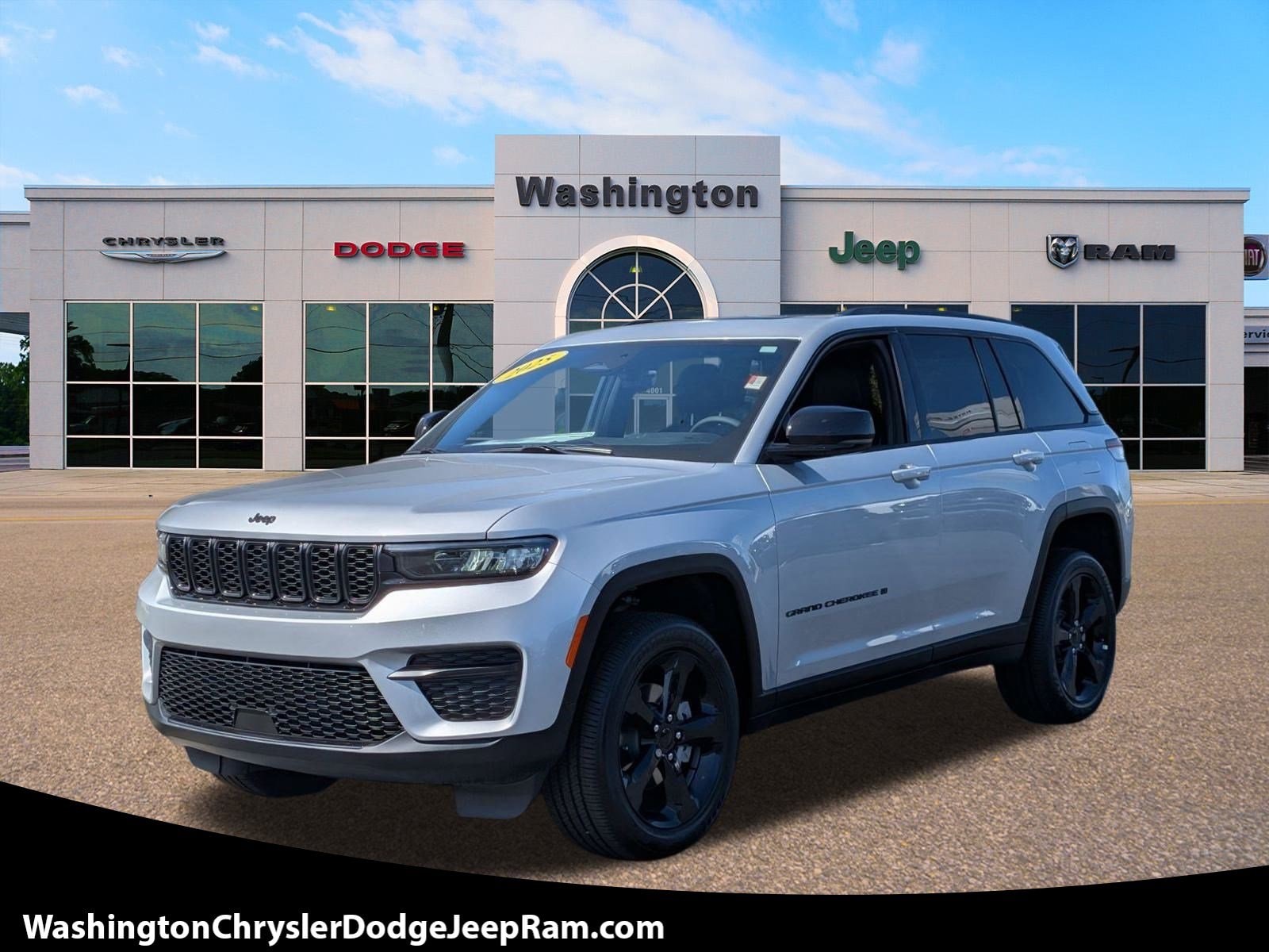 2025 Jeep Grand Cherokee Altitude's photo