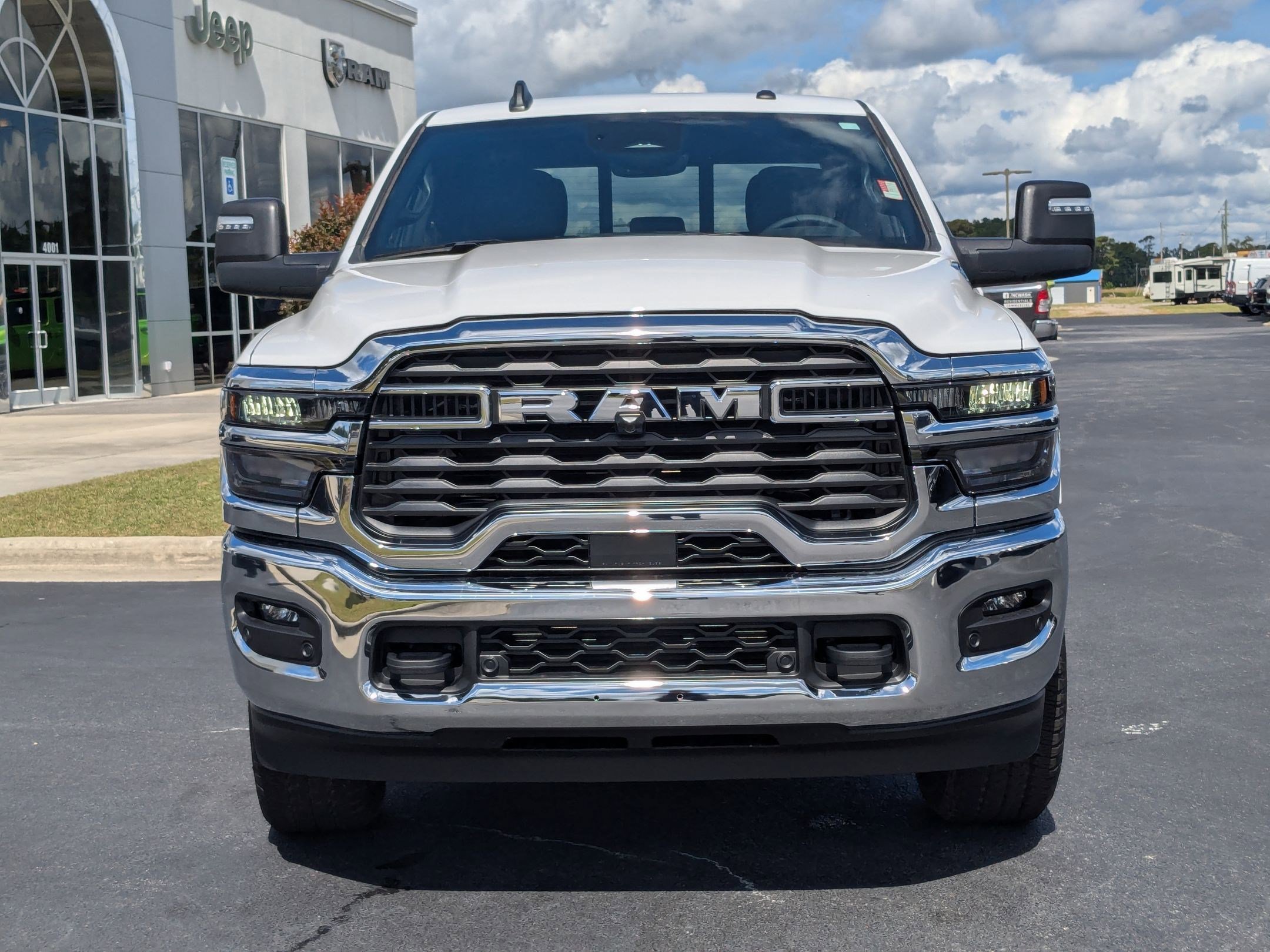2026 Ram 2500 Big Horn photo 2