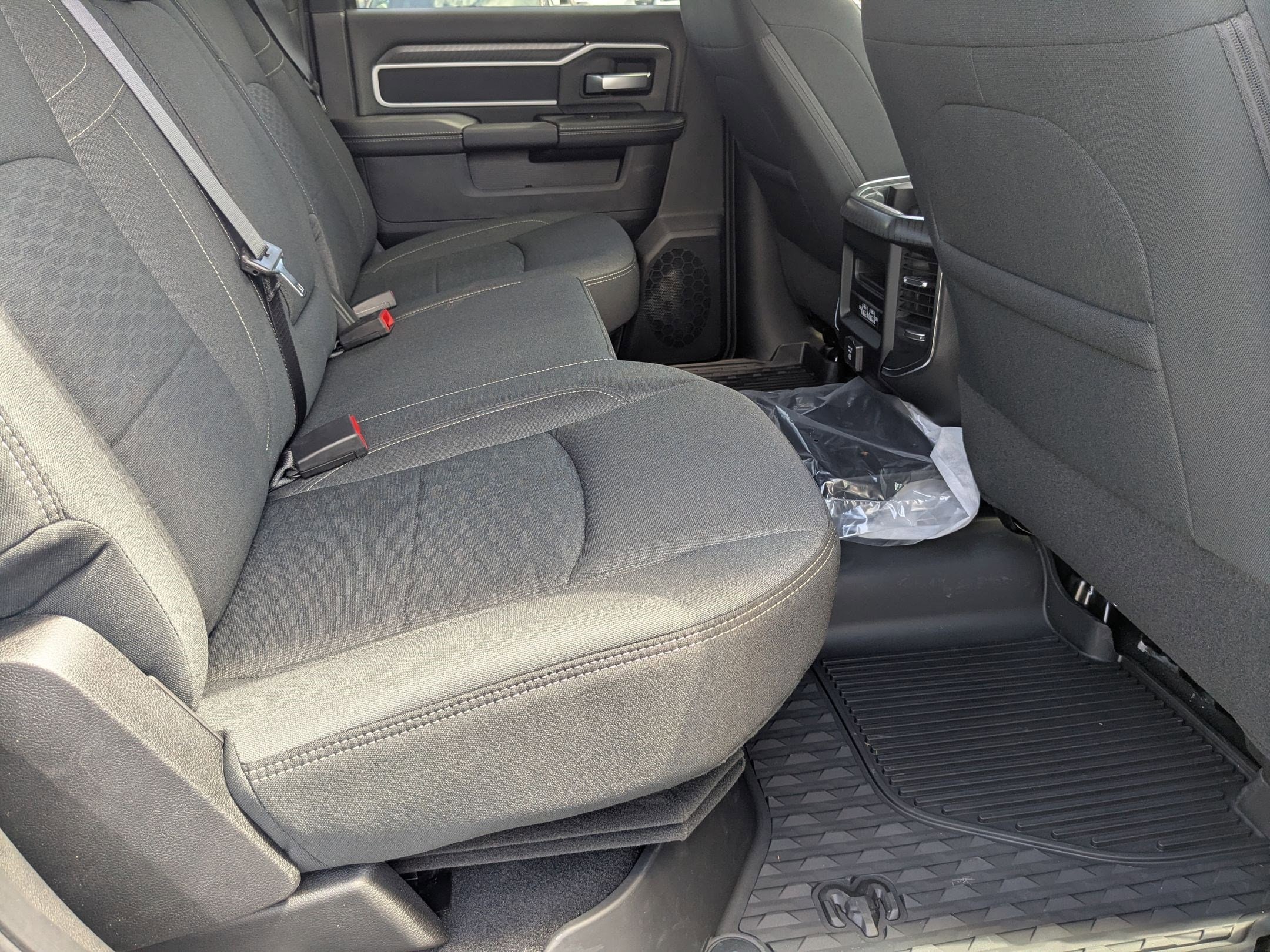 2026 RAM 2500 Big Horn - Photo 34